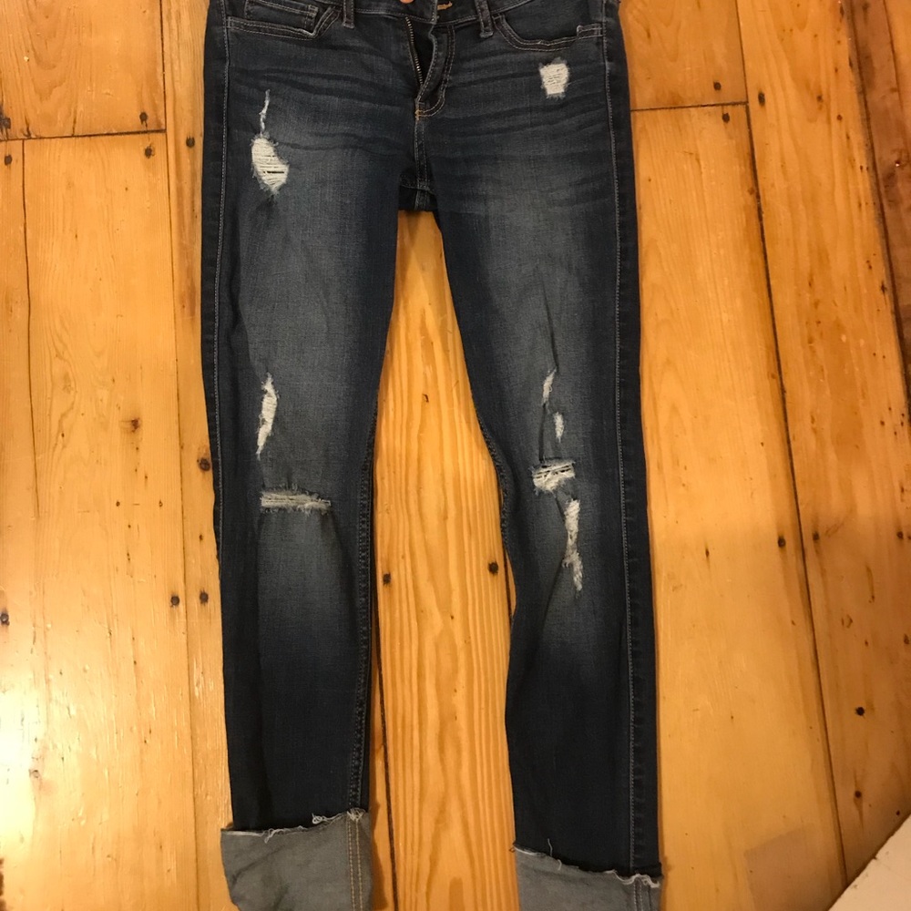 CUTE JEANS